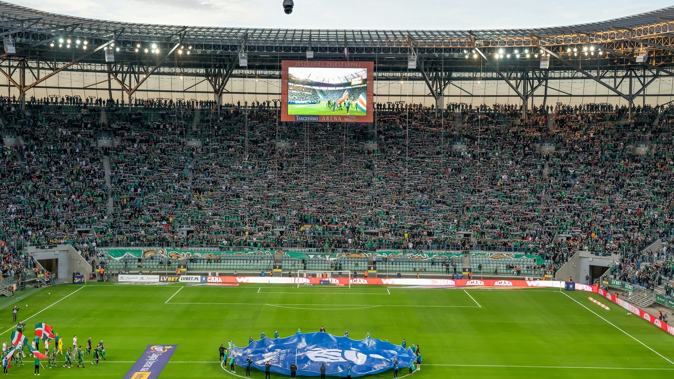 uploads/images/2023/12/wks_legia_656daa5cf211d.jpg